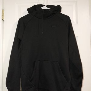 Nike Therma Fit Big kids Pullover Training Hoodie